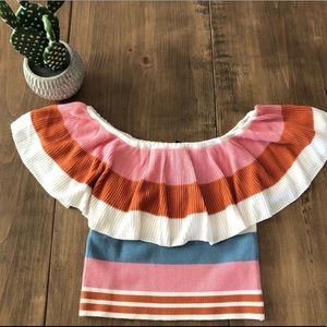 F21 OFF SHOULDER CROP